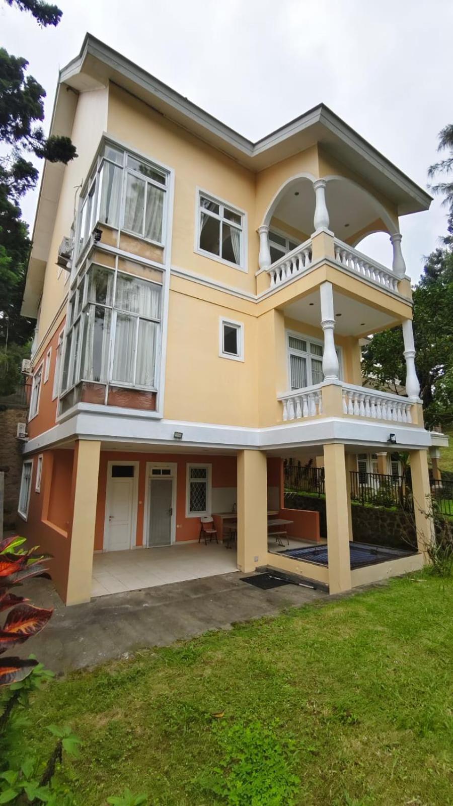 Diyar Villas Puncak M4/12 エクステリア 写真