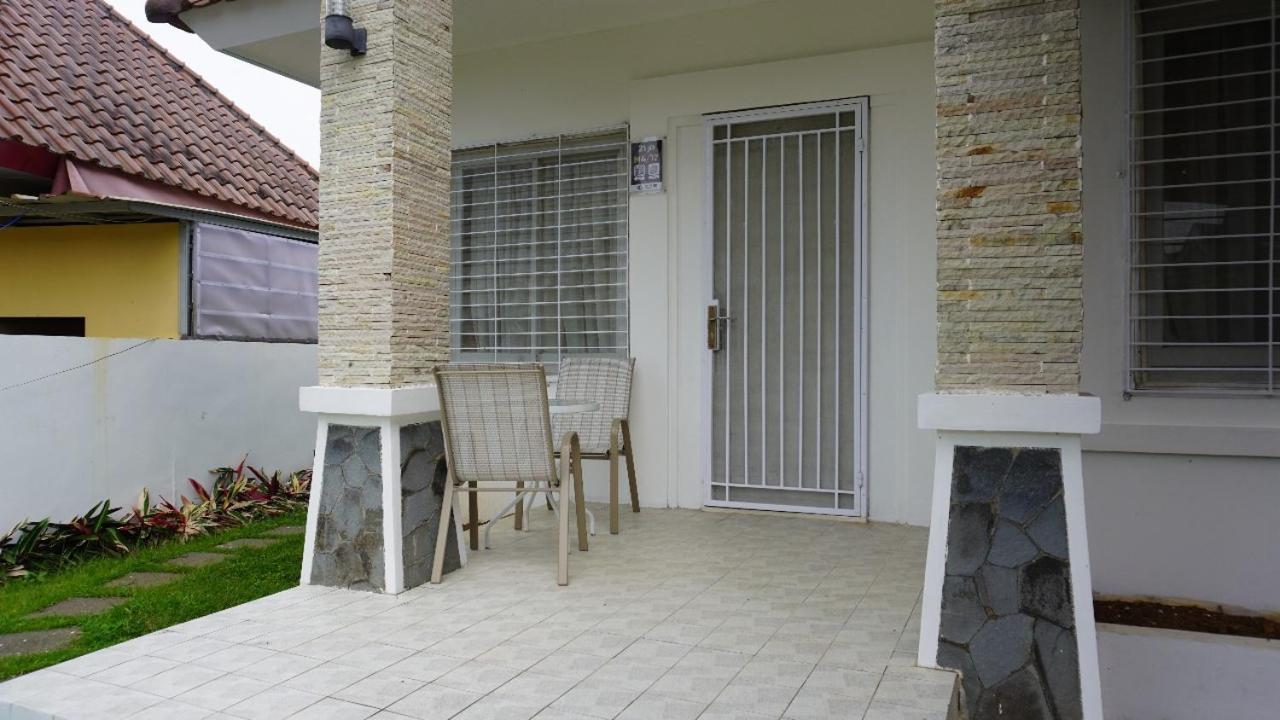 Diyar Villas Puncak M4/12 エクステリア 写真