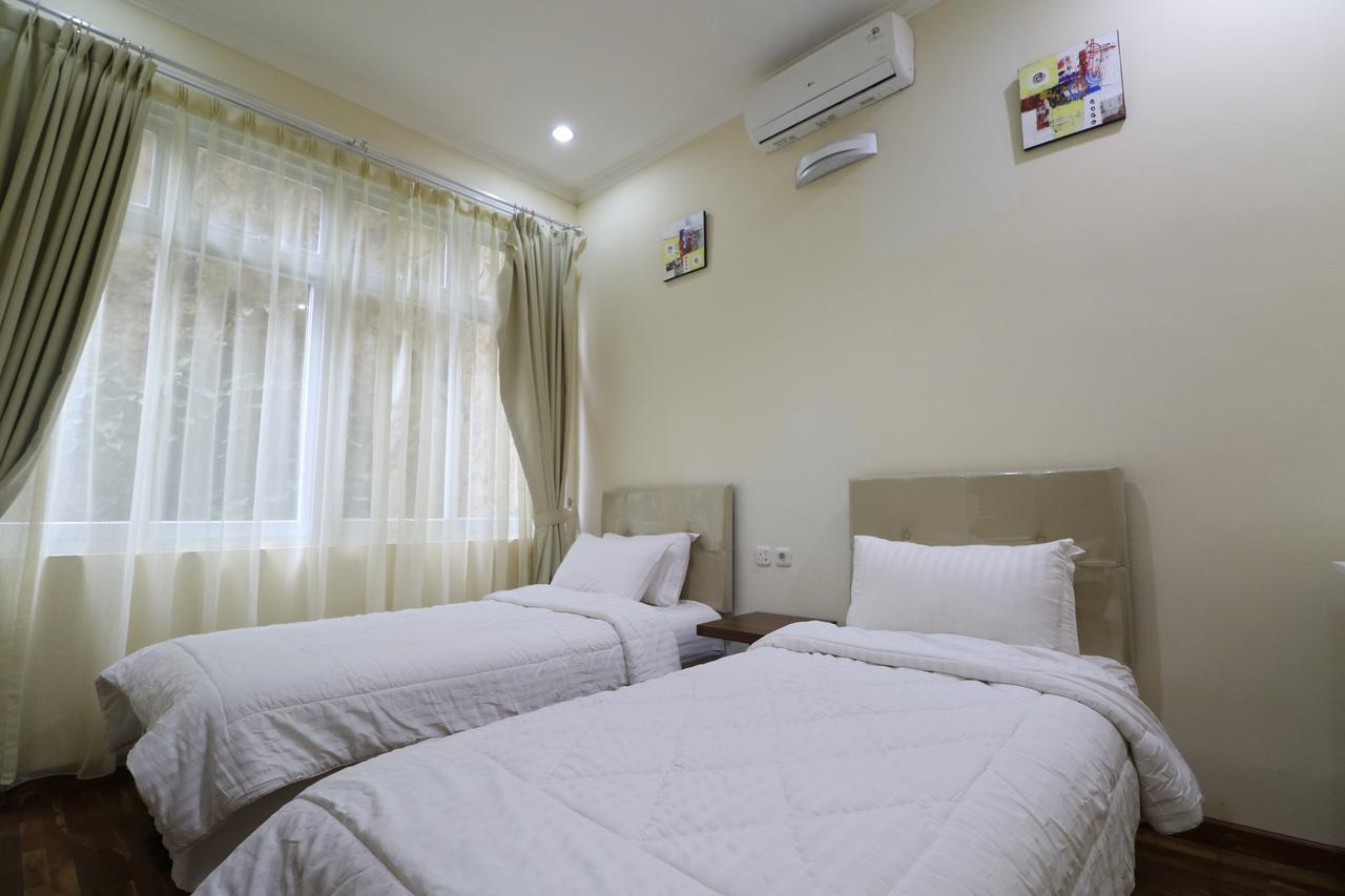 Diyar Villas Puncak M4/12 エクステリア 写真