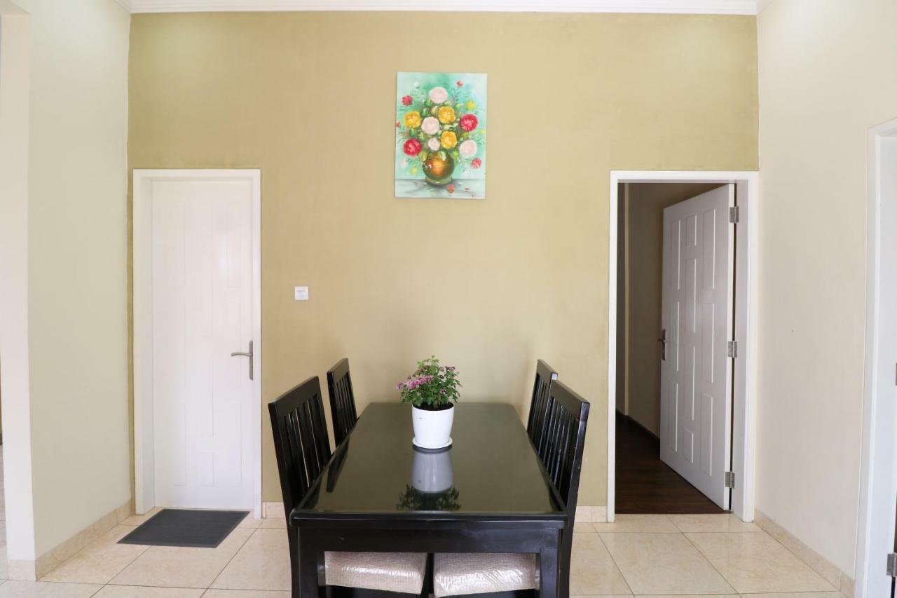 Diyar Villas Puncak M4/12 エクステリア 写真