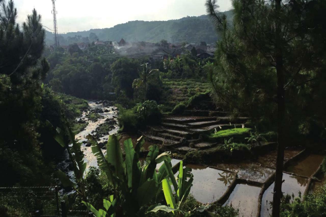 Diyar Villas Puncak M4/12 エクステリア 写真