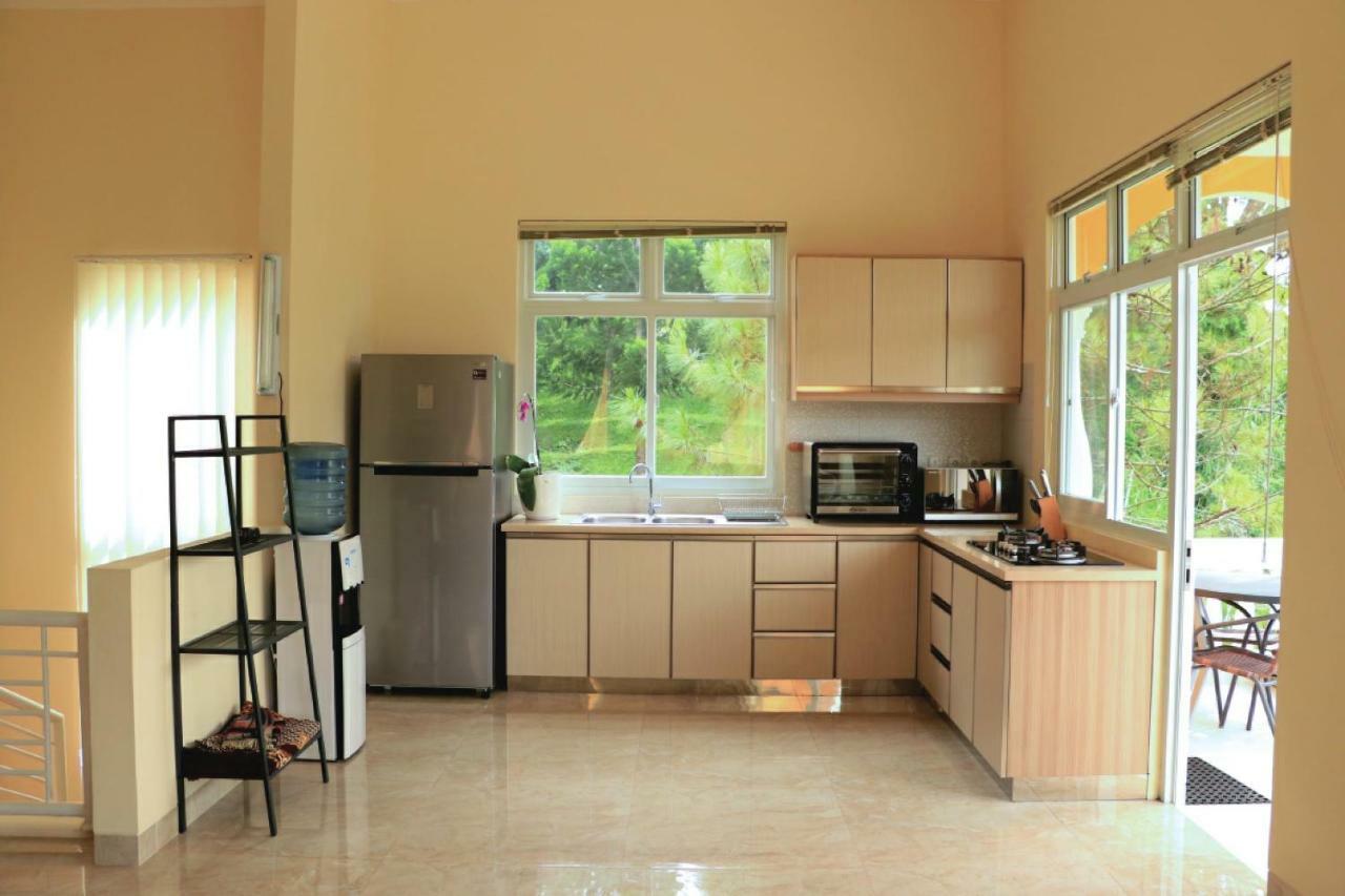 Diyar Villas Puncak M4/12 エクステリア 写真